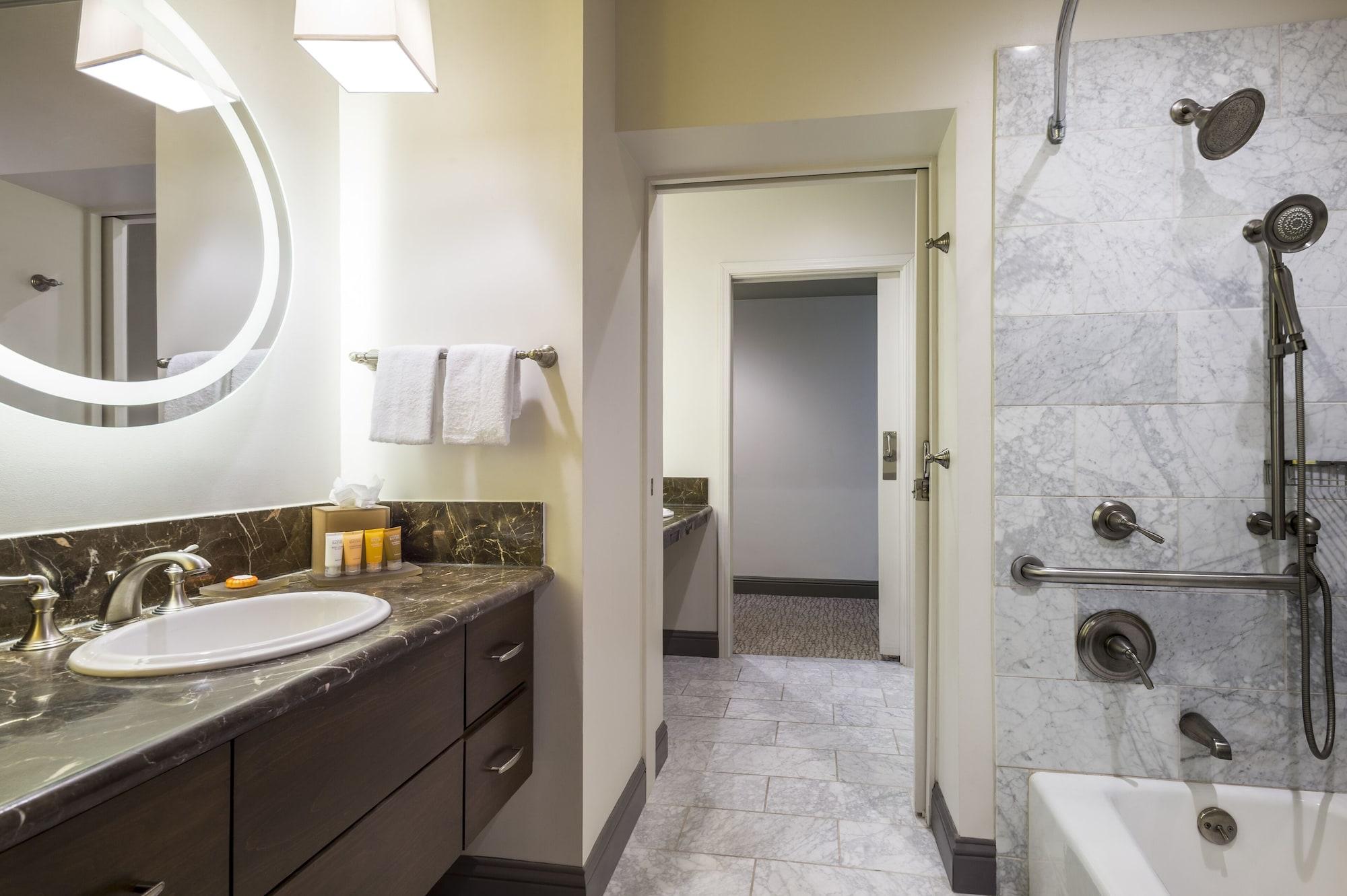 Warwick 4* São Francisco
